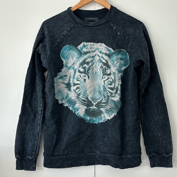 Urban Outfitters oversized acid wash tiger graphic sweatshirt size XS - Picture 1 of 5